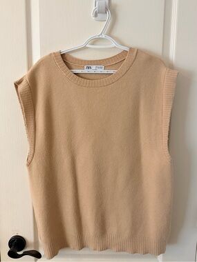 ZARA Camel/Tan Oversized Sleeveless Knit Vest